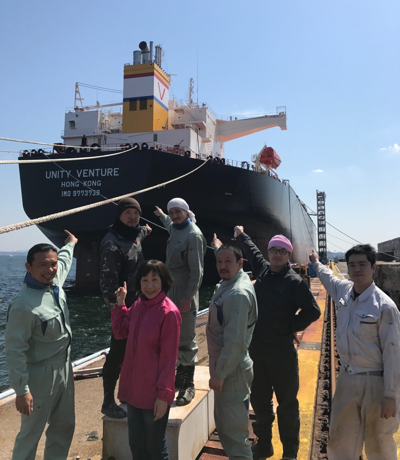 海や船が好きな隊員必見!! 船の保温･塗装スタッフ